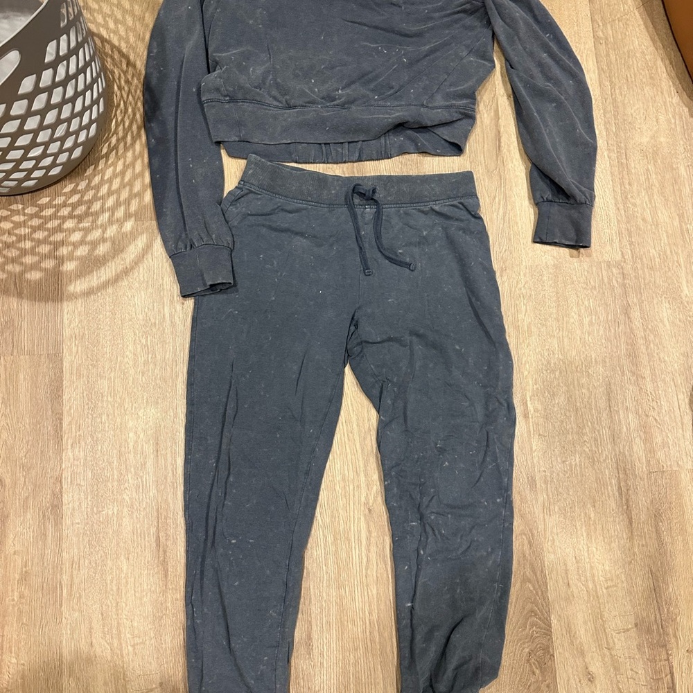Dark Gray Sweatshirt and Joggers Set Calia